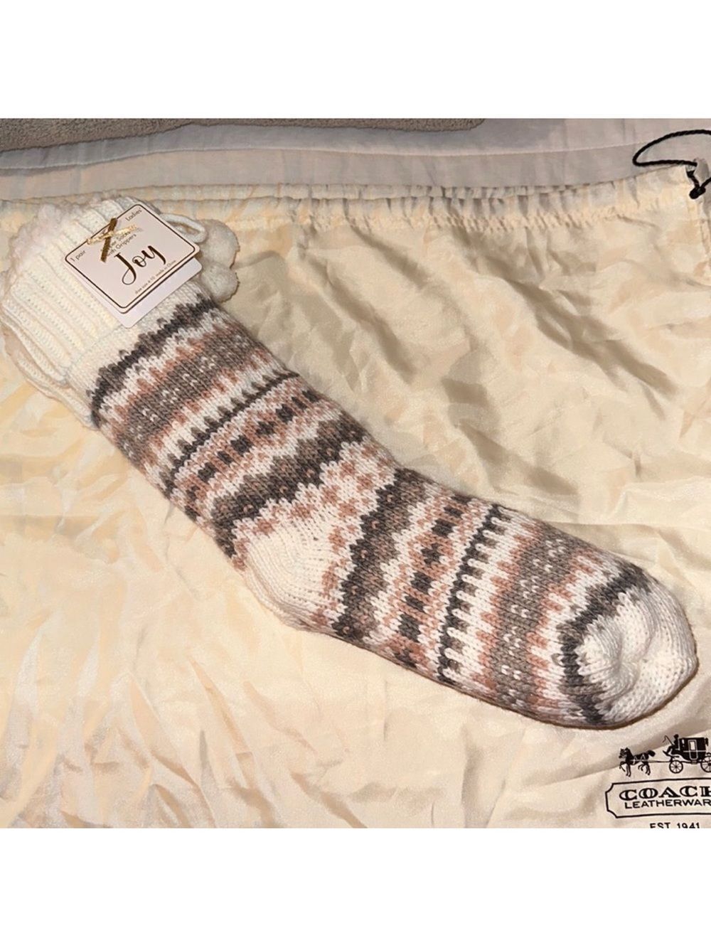 Joy size 4-10 Knit Ivory Pink Gray Sherpa Lined Non-Slip Botties